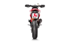 Akrapovic Slip-On Line Titanium Ducati Hyperstrada / Hypermotard 939 (SP) (16-)