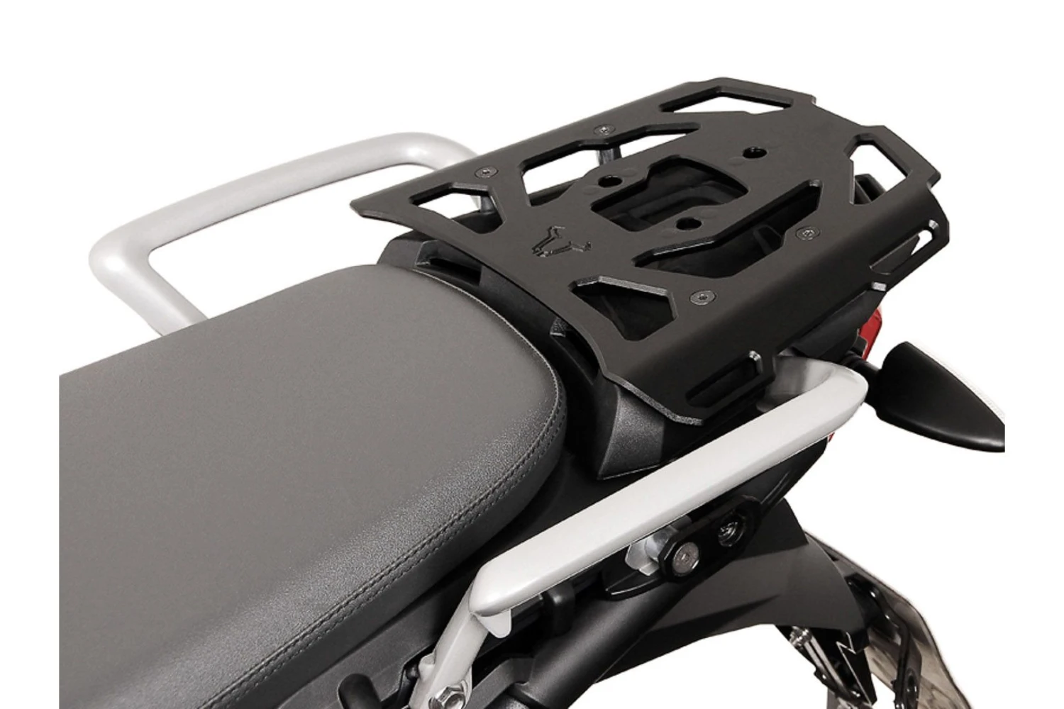 SW-Motech Topkofferrek Aluminium Triumph Tiger 800/800 XC (11-) 1 SW-Motech Topkofferrek Aluminium Triumph Tiger 800/800 XC (11-)