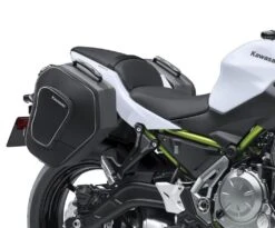 Kawasaki Zijtassen Bevestgingsbeugel Ninja 650 / Z 650 (17-) 12 Kawasaki Zijtassen Bevestgingsbeugel Ninja 650 / Z 650 (17-) -Motorfiets Uitrusting Serie kawasaki zijtassen systeem 2 x 14ltr 999940802 1 f5e5
